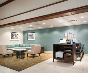 Photo 5 - Doubletree by Hilton Philadelphia Airport