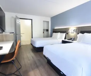 Photo 2 - Best Western Point South