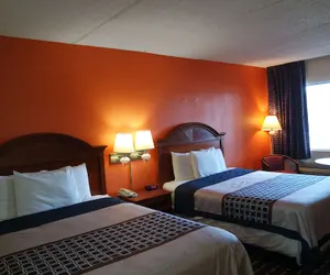 Photo 5 - Howard Johnson by Wyndham Perry GA