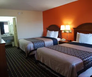 Photo 4 - Howard Johnson by Wyndham Perry GA