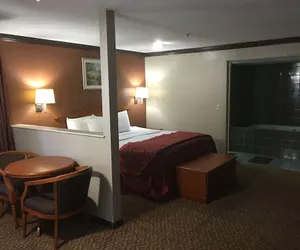 Photo 4 - Days Inn by Wyndham Bishop