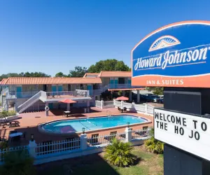 Photo 3 - Howard Johnson by Wyndham Clearwater / Dunedin