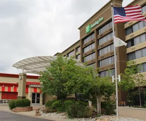 Photo 2 - Holiday Inn Denver Lakewood, an IHG Hotel