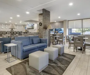 Photo 4 - Best Western Salisbury Plaza