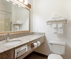 Photo 4 - Quality Inn Bemidji