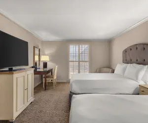Photo 5 - Dauphine Orleans Hotel