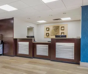 Photo 4 - Comfort Inn Oak Ridge - Knoxville