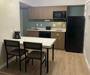 Photo 2 - MainStay Suites Springfield South - Battlefield Rd