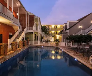 Photo 2 - New Orleans Courtyard Hotel and Suites by the French Quarter