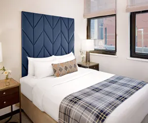 Photo 5 - Hotel Indigo Boston Garden by IHG