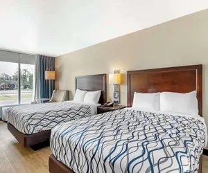 Photo 5 - Rodeway Inn