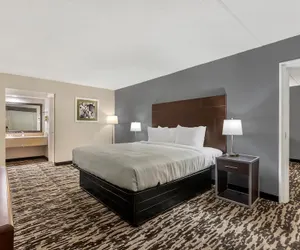 Photo 2 - Quality Inn & Suites Easley - Greenville