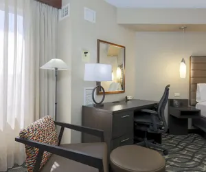 Photo 4 - Embassy Suites by Hilton Dallas Love Field