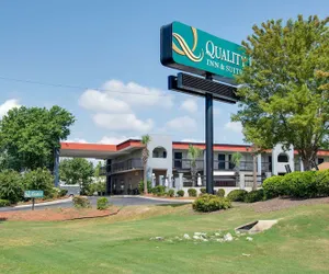 Photo 2 - Quality Inn & Suites