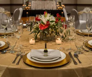 Photo 5 - Four Points by Sheraton Bellingham Hotel & Conference Center