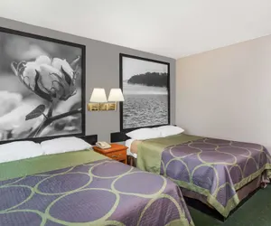 Photo 4 - Super 8 by Wyndham Athens