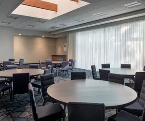 Photo 3 - Courtyard by Marriott Baltimore Hunt Valley