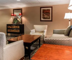 Photo 3 - Comfort Inn Livonia