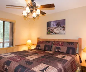 Photo 5 - Upper Canyon Inn & Cabins