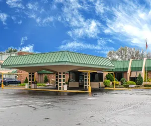 Photo 2 - Quality Inn