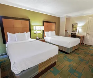 Photo 3 - La Quinta Inn by Wyndham Phoenix North