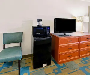 Photo 4 - La Quinta Inn by Wyndham Phoenix North