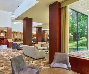 Photo 3 - DoubleTree by Hilton Houston Intercontinental Airport