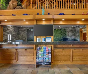 Photo 5 - Best Western Plus Yosemite Gateway Inn