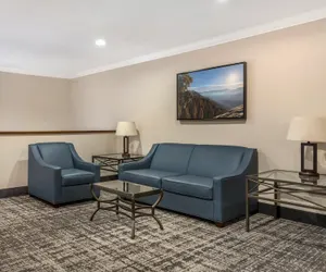 Photo 5 - Best Western Town & Country Lodge