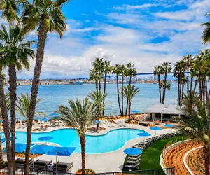 Photo 2 - Coronado Island Marriott Resort & Spa