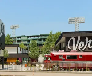 Photo 2 - The Verb Hotel