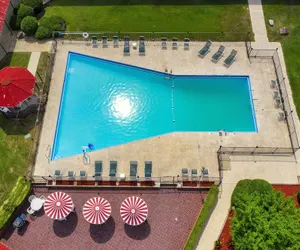 Photo 2 - Red Roof Inn Hot Springs