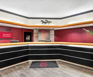Photo 3 - Red Roof Inn Hot Springs