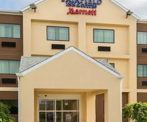 Photo 2 - Fairfield Inn & Suites by Marriott Springfield