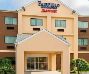 Photo 2 - Fairfield Inn & Suites by Marriott Springfield