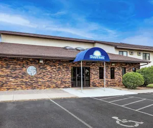 Photo 2 - Days Inn by Wyndham Monticello