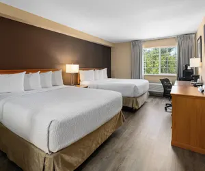Photo 5 - Ramada by Wyndham Portland