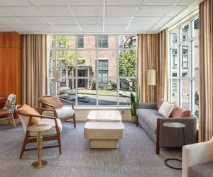 Photo 4 - Park Lane Suites and Inn