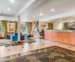 Photo 4 - GuestHouse Inn & Suites Hotel Poulsbo