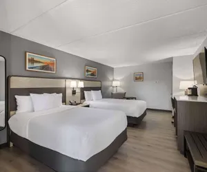 Photo 2 - La Quinta Inn by Wyndham Stockton