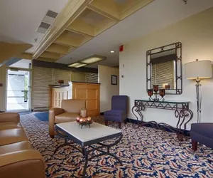 Photo 3 - Historic Concord Suites