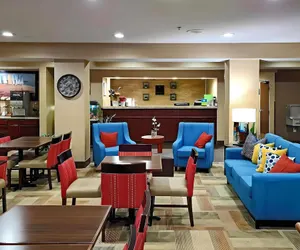 Photo 5 - Comfort Inn, Erie - Near Presque Isle