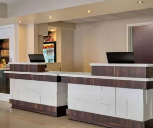 Photo 3 - Spark by Hilton Waldorf