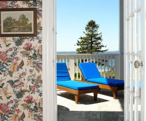 Photo 5 - The Colony Hotel