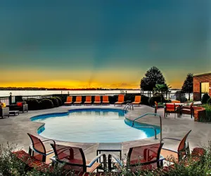 Photo 3 - Courtyard by Marriott New Bern