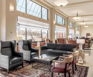 Photo 3 - Drury Plaza Hotel Broadview - Wichita