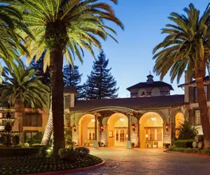 Photo 2 - Embassy Suites by Hilton Napa Valley