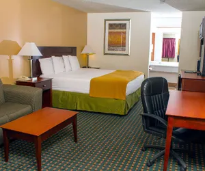 Photo 4 - Budget Inn and Suites