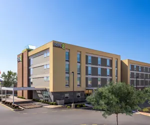 Photo 2 - Home2 Suites by Hilton Dover, DE