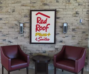 Photo 4 - Red Roof Inn PLUS+ & Suites Erie